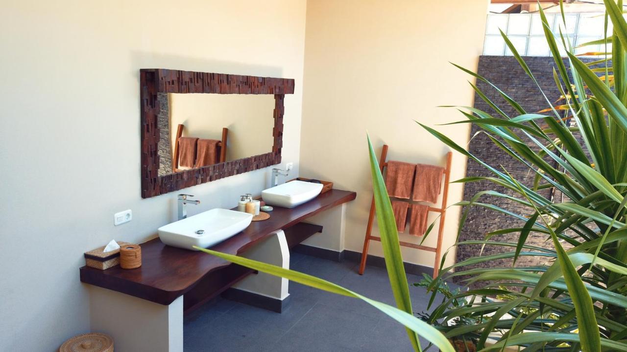 Gili Palms Villas Gili Trawangan Bagian luar foto